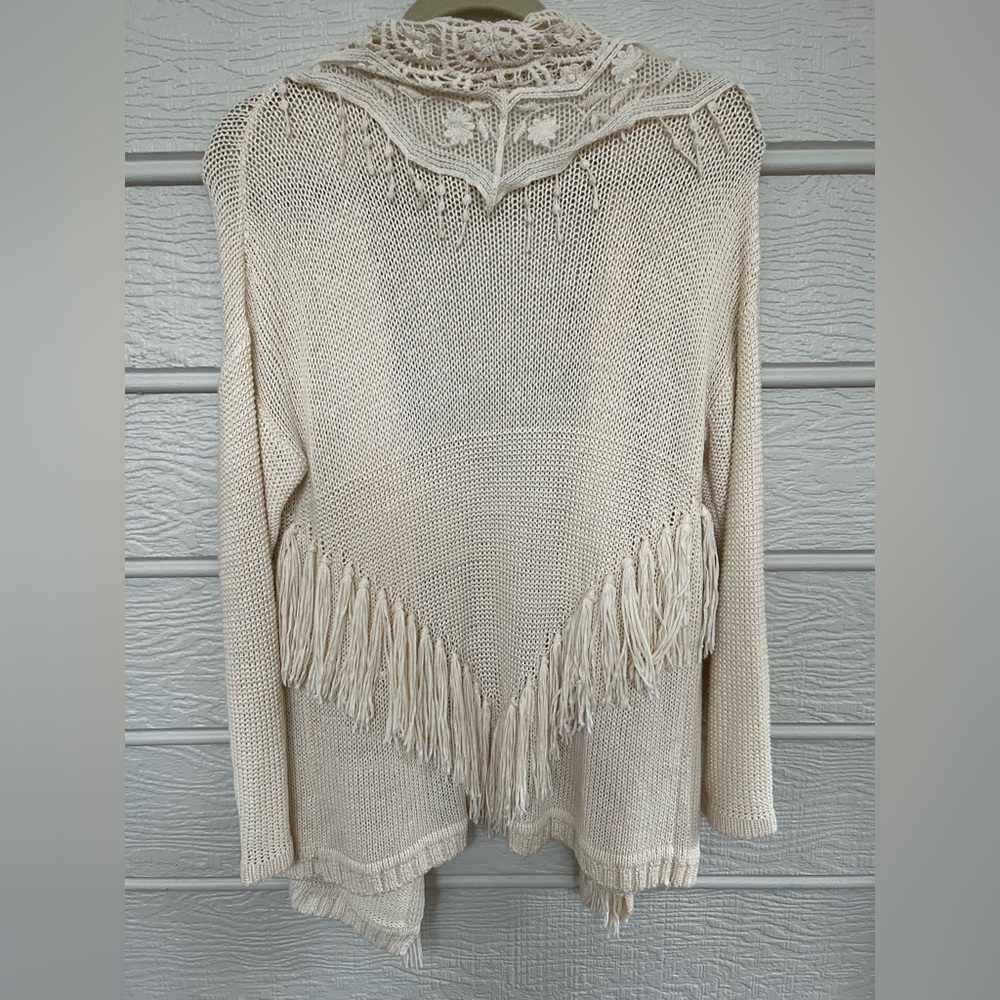 Double Zero Boho Cream Crochet Lace Fringe Cardigan - Picture 3 of 3
